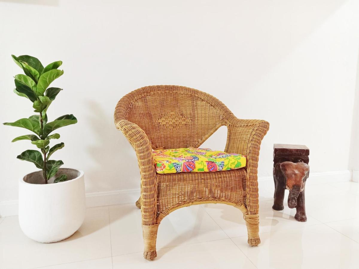 Apartment Kanya House 3 Whole House Not Share *